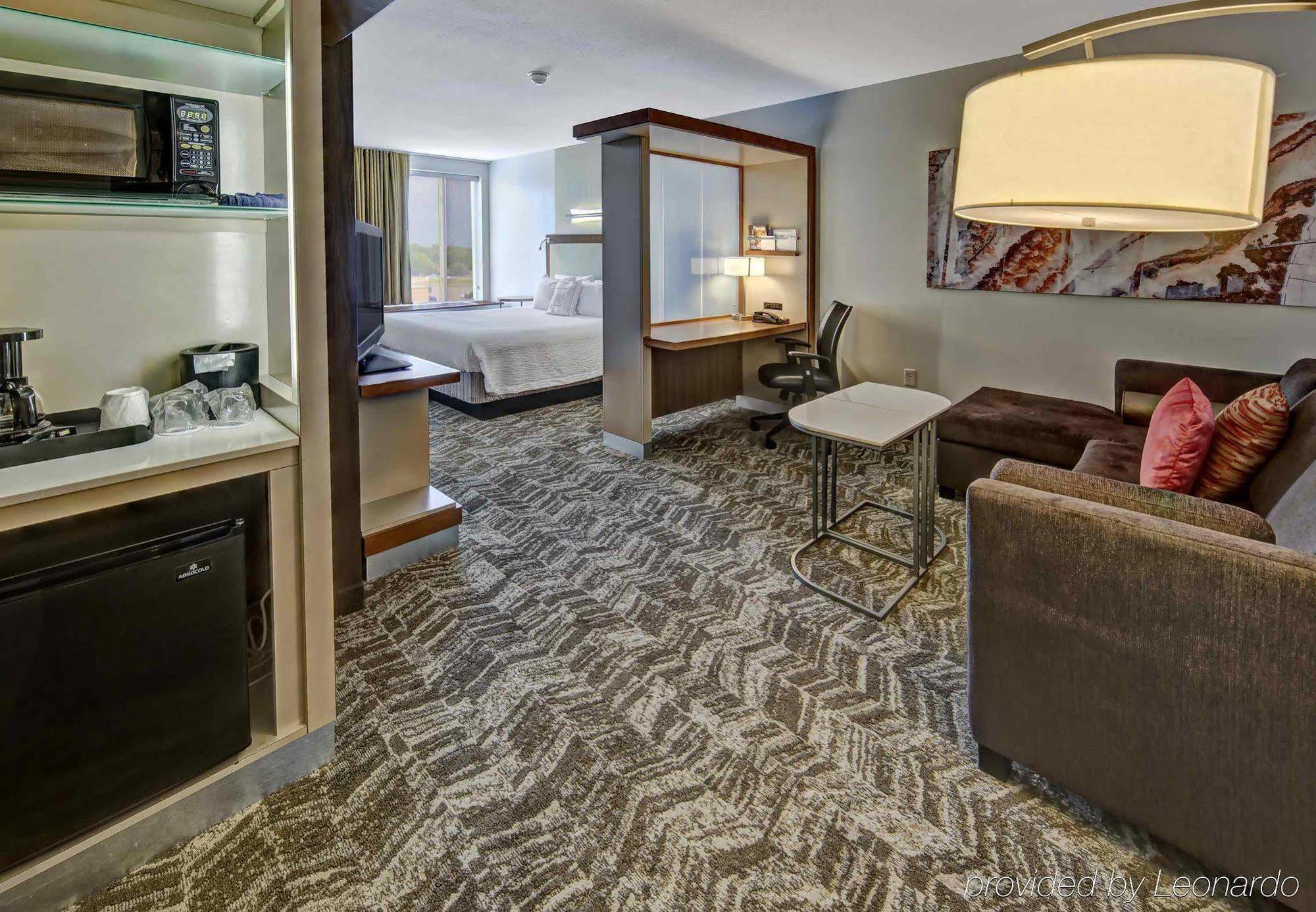 Springhill Suites By Marriott Oklahoma City Мур Екстериор снимка