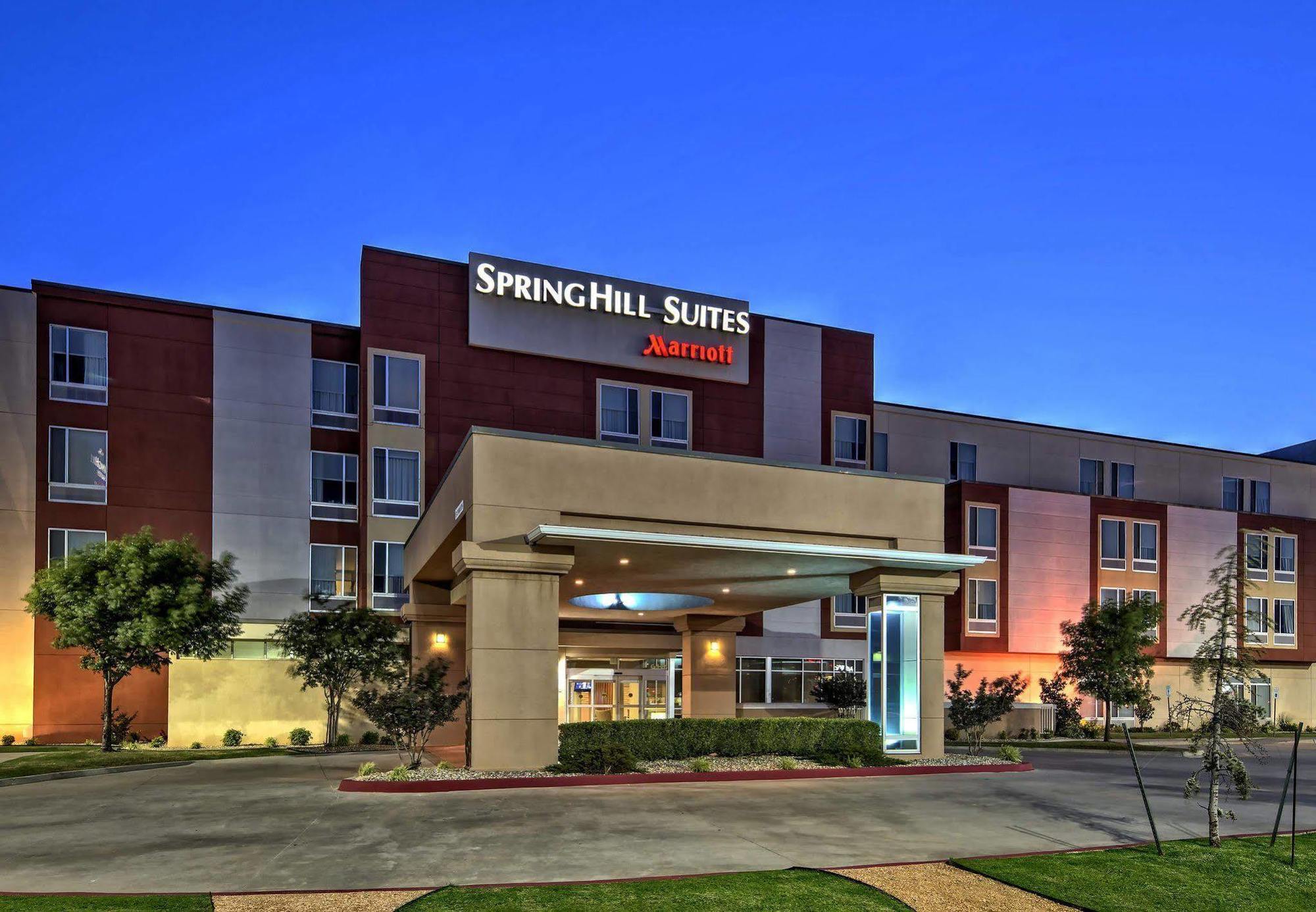 Springhill Suites By Marriott Oklahoma City Мур Екстериор снимка